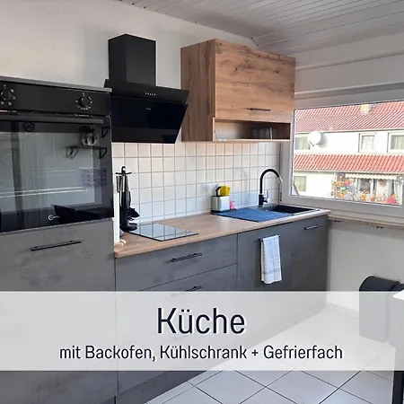 Casa Viola Filderstadt, 2 Zimmer, Komplett Renoviert, Fuer Familien Und Geschaeftsreisen, Super Ausgestattet, Pkw Stellplatz * Filderstadt