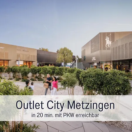 Casa Viola Filderstadt, 2 Zimmer, Komplett Renoviert, Für Familien Und Geschäftsreisen, Super Ausgestattet, Pkw Stellplatz *